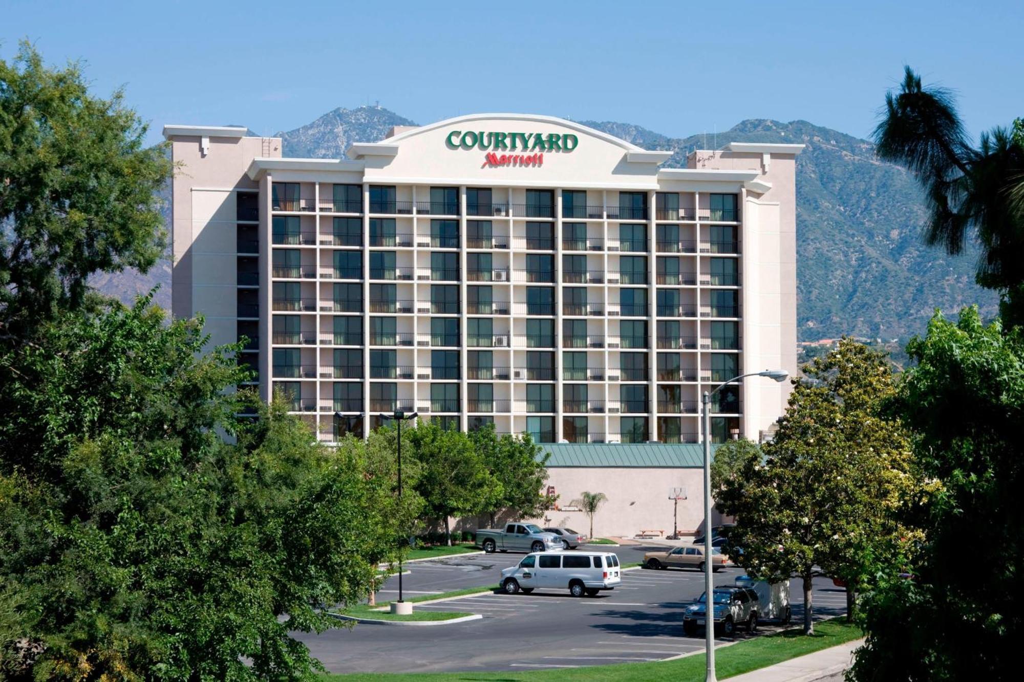 Courtyard By Marriott Los Angeles Pasadena/Monrovia Exterior photo